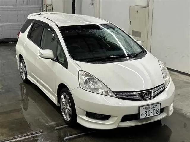 Honda Fit Shuttle GG7 2011